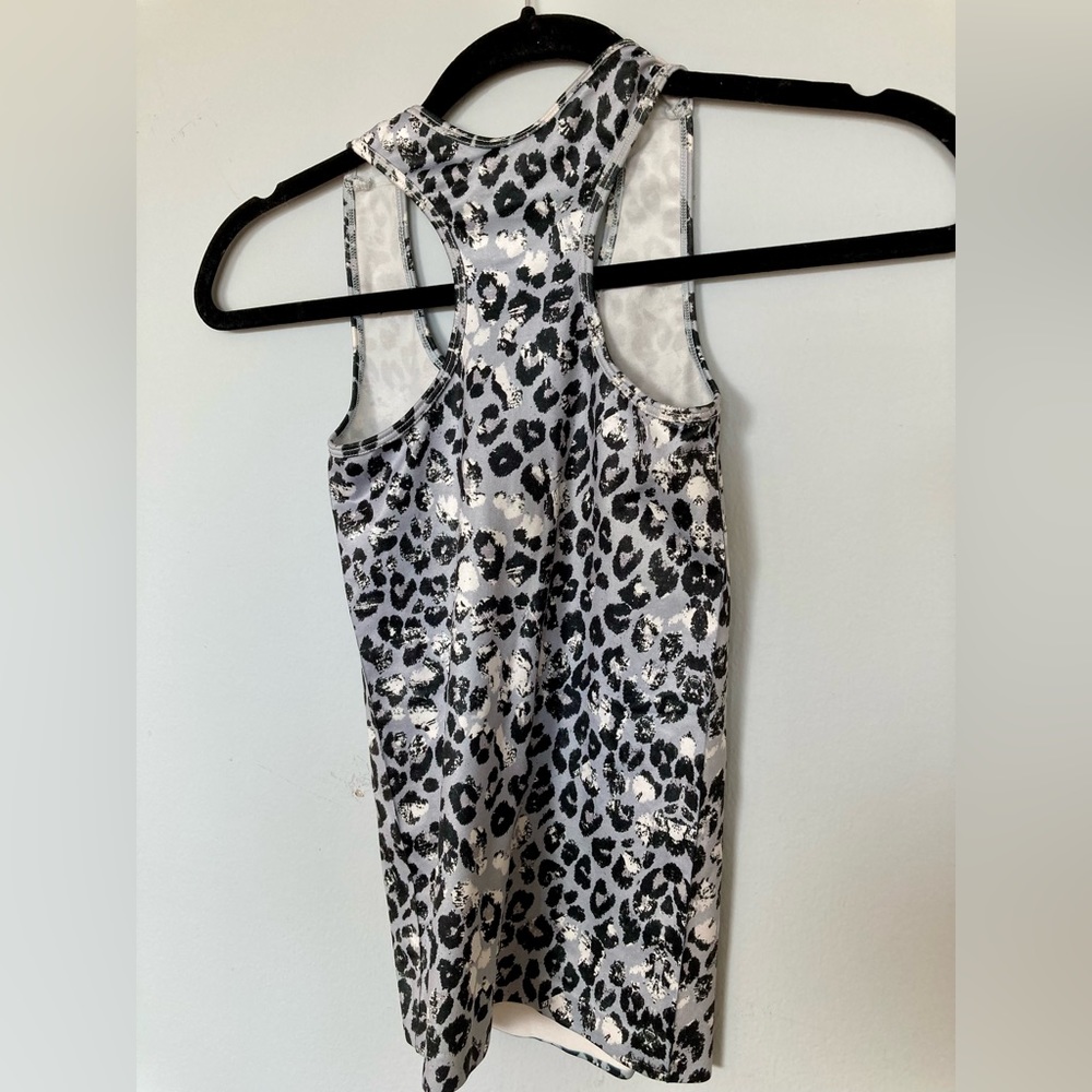 Jessica Simpson Racerback Tank Top - XS - Picture 4 of 5